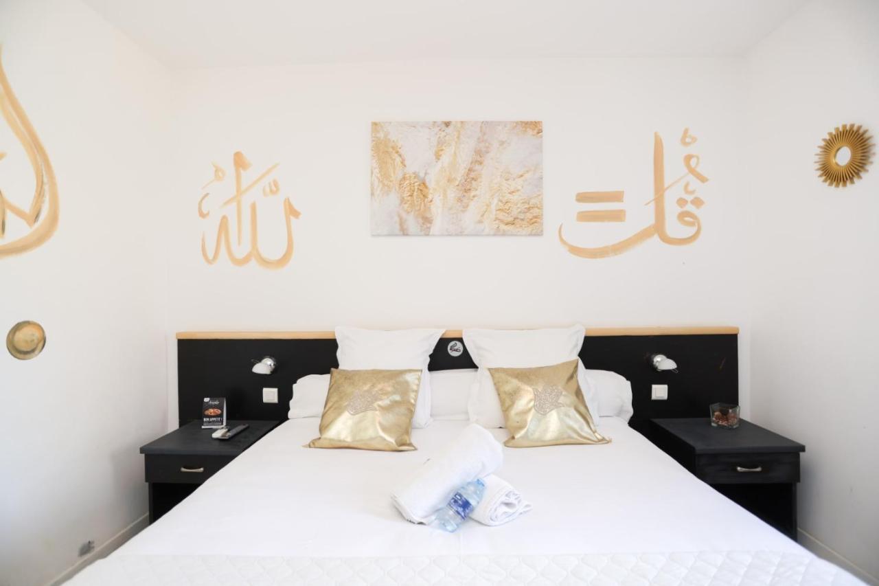 Hostellerie Le Panel Мандельё-ла-Напуль Экстерьер фото